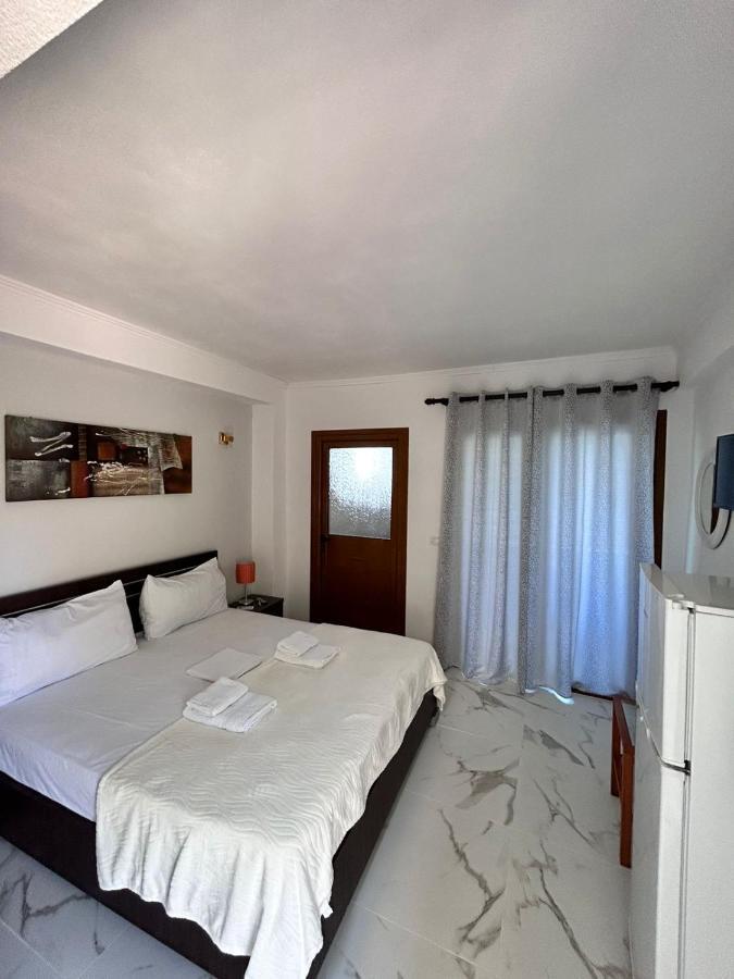 Green Villa Sarande Exterior photo