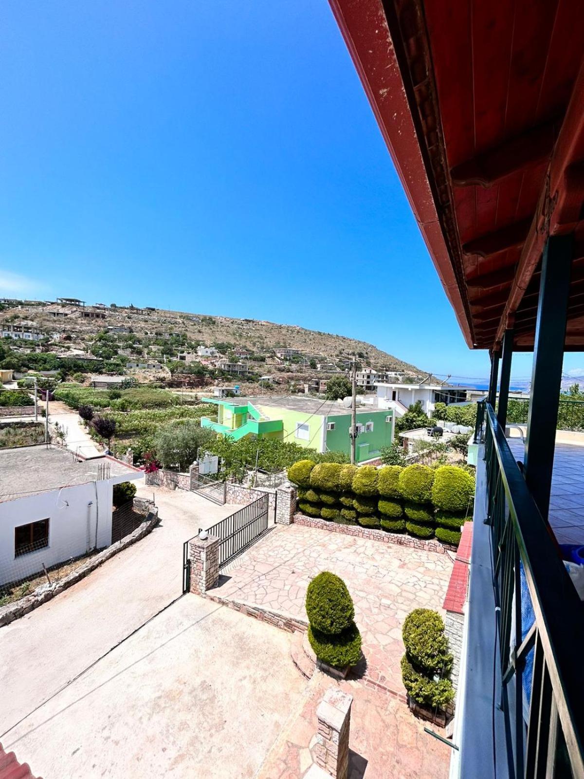 Green Villa Sarande Exterior photo