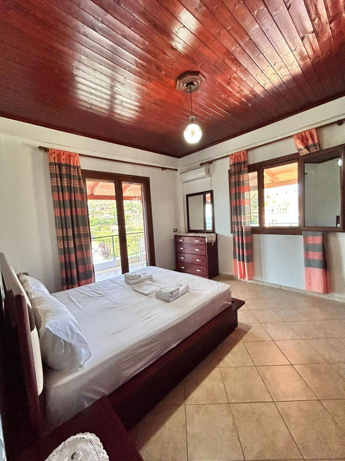 Green Villa Sarande Exterior photo
